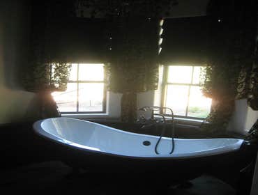 Canyon Heights- John Anthony Design (Architect)