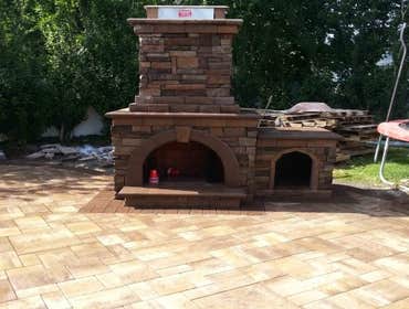 Paving and Masonary Paving, Driveways, and Sidewalks Paving/Parking Lot
Paving: Concrete / Asphalt Paving Stone and Block Installations
Pot Hole 