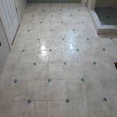 FLOOR TILE