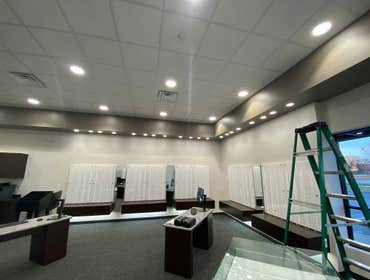 Commercial Electrician