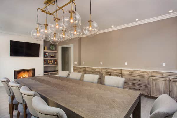 Dining room and buffet