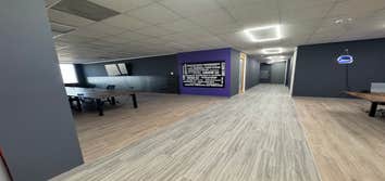 Office Space Reno - Houston, TX - Selective Demo
- Framing / Drywall
- Painting
- Flooring
- Electrical / Lighting
- Store Front Glass / Doors
- Mi