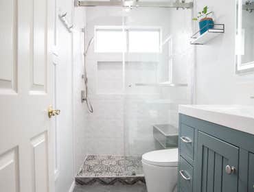 bathroom recessed shampoo box with a custom metal trim edge white