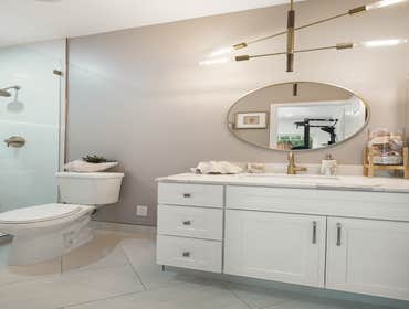 Modern Bathroom Remodel Modern Bathroom Makeover!
We transformed this Bay Area bathroom into a bright, spa-like retreat with custom tilework, a framele