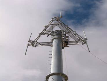 Western Wireless - Cortez Mine This was a CDMA & GSM new build for the overlay project in Oct/Nov. 2005. The existing site
consisted of a EAC 2000 ext