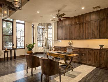 Luxury Urban This urban luxury home features many unique finishes to the downtown Phoenix area. The kitchen boasts finishes such as concrete counters,