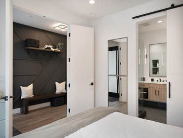 Modern Contrast Remodel in Auburn, CA 95602 This project transformed the space using a sophisticated high-contrast black and white palette. The dramat