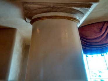 Plaster over concrete column