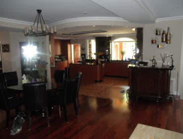 Photo(s) from Janbar Inc
