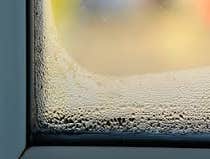 United Windows Pro LLC Call us at (720) 400-2929 to set up an appointment with United Windows Pro expert for window glass repair in Denver