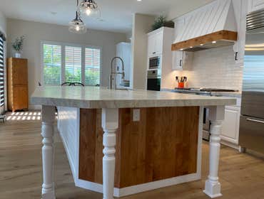 Island Shiplap with a teak accent