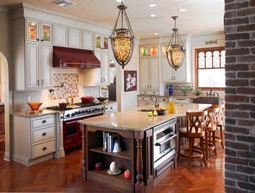 Huggy Bear Kitchens