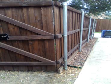 Photos by Dallas General Contractor #3 6' Cedar board on board using 6' 1x6x6 Cedar picket.