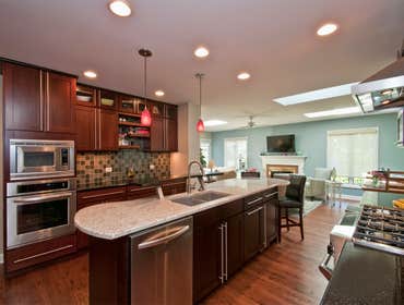 Elmhurst Kitchen