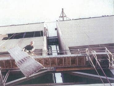 Cooling Towers Interior Basin Liners - Maintenance Interior Water Jet Cleaning