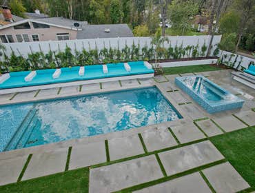 19348 Collier St, Tarzana, CA 91356 Brand new construction Cape Cod situated in the heart of Tarzana South of the Blvd, just a block from Ventura Blvd'