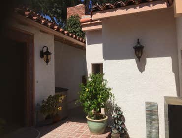 Calabasas Professionally installed to customers desired expectations.