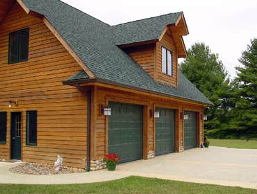 Custom garages and Garden Sheds Custom garages and Garden Sheds