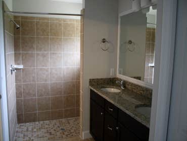 Oak View Village, Newberry, FL 32669 Oak View Village is Newberry’s newest community located in Newberry, Florida across from Oak View Middle School an
