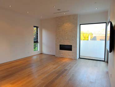 132 N. Laurel Ave.