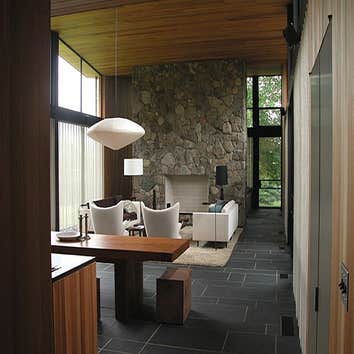 MID-CENTURY MODERN
