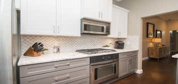 Kitchen | Two-Tone Cabinets | Cambria Quartz | Arabesque Marble Backsplash Kitchen | Two-Tone Cabinets | Cambria Quartz | Arabesque Marble Backsplash