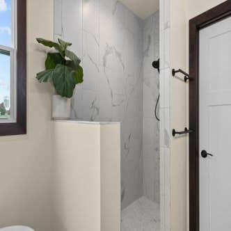 Modern Homes & Design