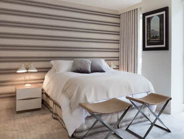 City Living This city penthouse in San Francisco required a complete renovation to create a sleek,sophisticated urban abode for a successful, busy bach