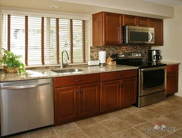Kitchen/Dining Area