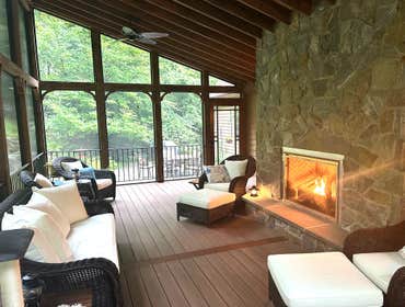 Who does screen porch addition remodeling in Maryland