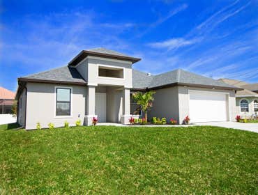 2801 Gleason Pkwy, The Beachcomber