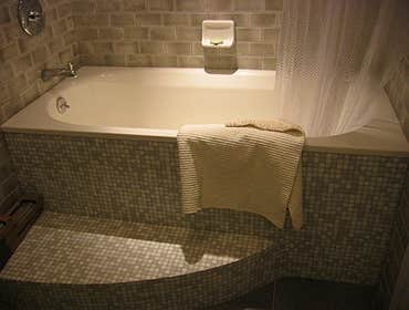 Green Bathroom