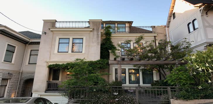 2361 Broadway