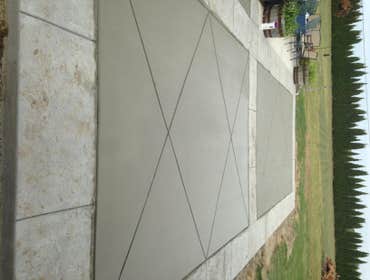Concrete flatwork Pics of work