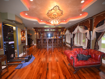AMAZING IN-HOME THEATER