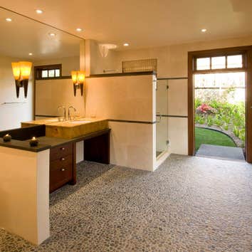 Portlock Home