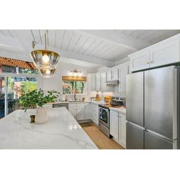 Kitchens Plus