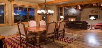 Brasada Ranch Custom Home Design Hope Vista Welcome, we invite you to tour this custom home.
Imagine stepping out on a private deck taking a relaxing