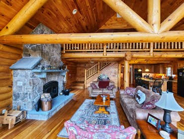 Photos by Estemerwalt Log Homes #1