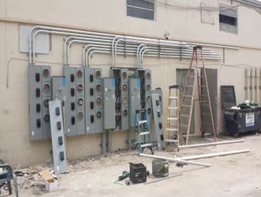HIALEAH WAREHOUSE ELECTRIC SERVICE