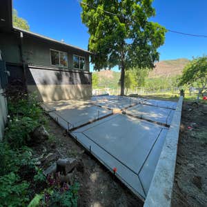 Carlos's Cement Company LLC
