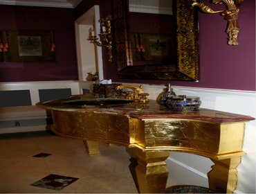 Formal Powder Room