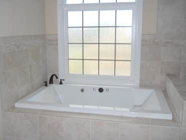 Custom Tub