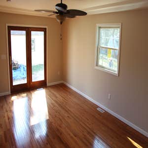 Swinburne Addition Removed back deck to build new master bedroom addition with master bath, walk in closet and laundry.