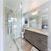 Kitchen & Bathroom