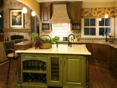 Photos from Jon Stuefloten Restoration Painting