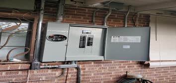 Robles Electric Solutions LLC