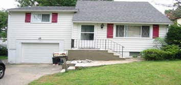 W.orange exterior remodeling This is a beautiful, front end. whit rebuil steep, new tiles, bottom wall stucco, paver around front steep and more...