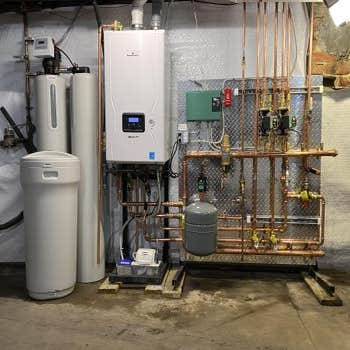 Deluxe Plumbing & Heating