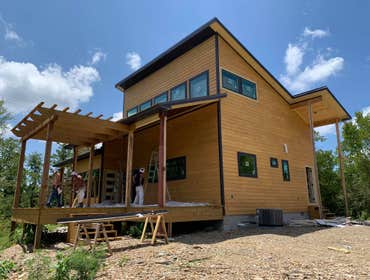 Contemporary Cabin - Hochatown, OK